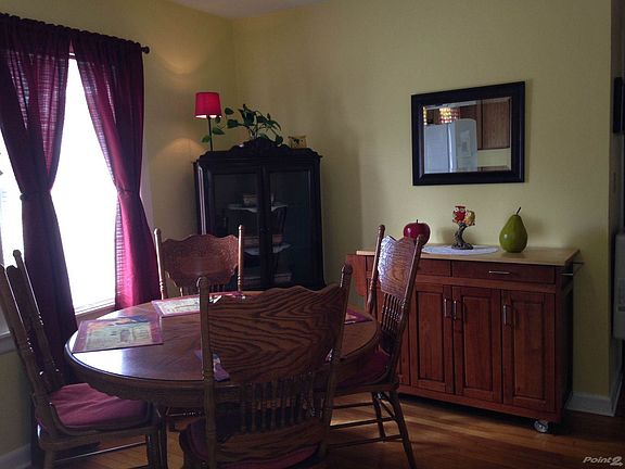 Dining Area-Wood floor