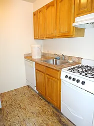 Rented by City Connections Realty