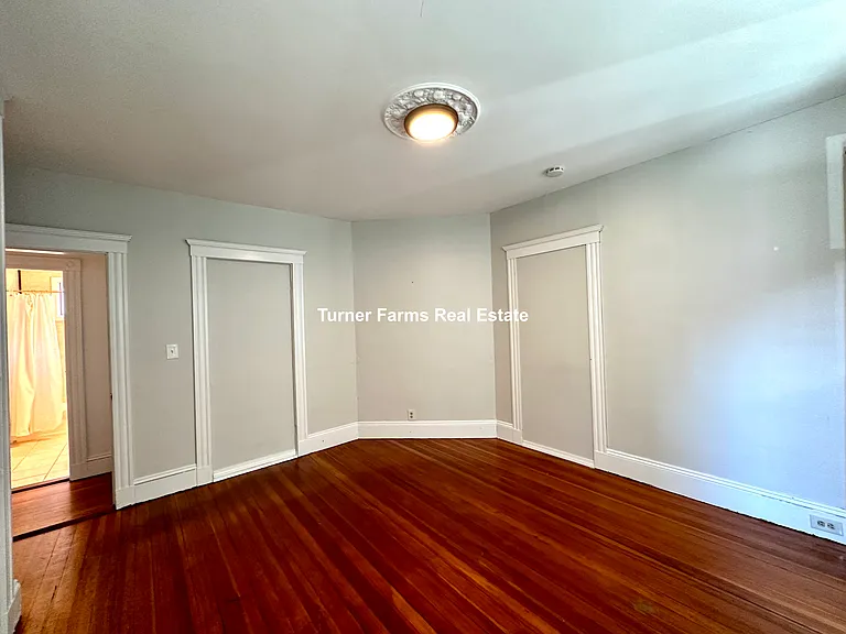 30 Roseclair St #2F — Photo 20