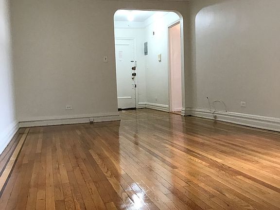 2nd image of 3450 29th St APT 4N