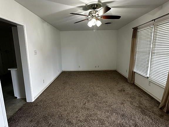 2nd image of 1003 N 12th St