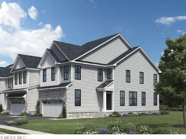 14 Cloverleaf Lane, Manalapan, NJ 07726