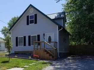 704 W State St, Centerville, IA 52544