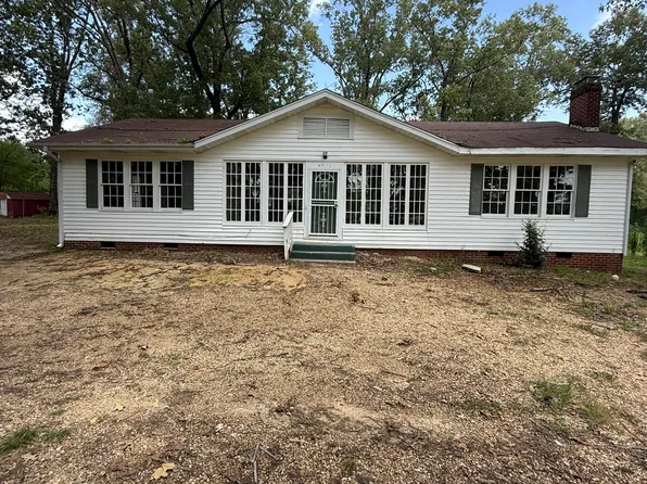 4520 Whitehaven Dr, Jackson, MS 39204
