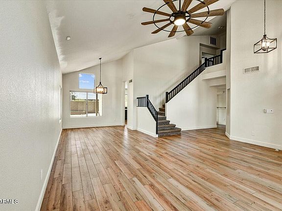 4th image of 3845 E WINDSONG Drive
