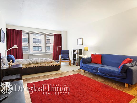 2nd image of 136 E 56th St APT 3H