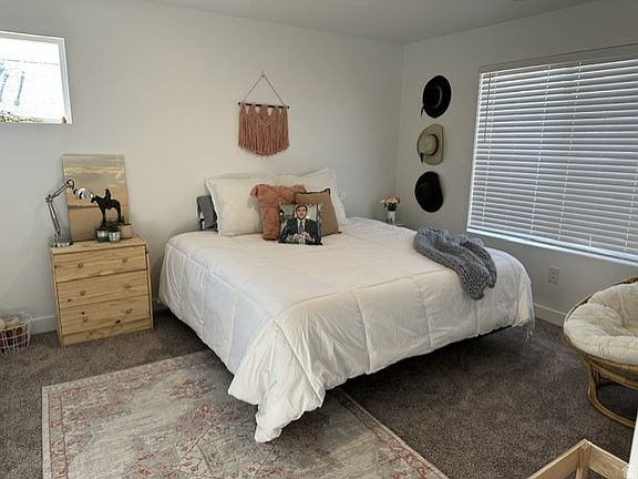 2nd image of 2955 W Hiatt Way #1072