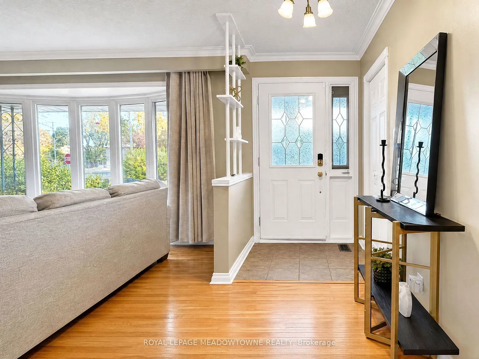 4 bed, $2,800 — Photo 3