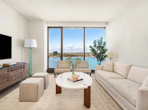 500 W 18th St #W20b, New York, NY 10011