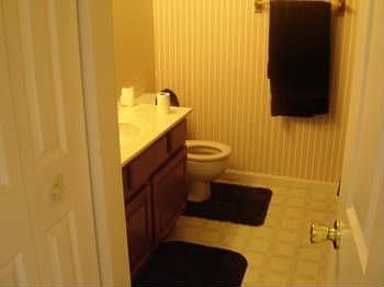 4th image of 1116 Tway Ln