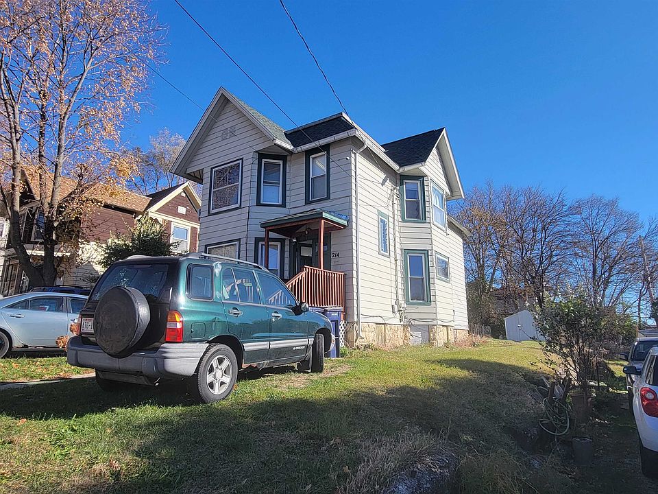 1st image of 214 Pease Ct