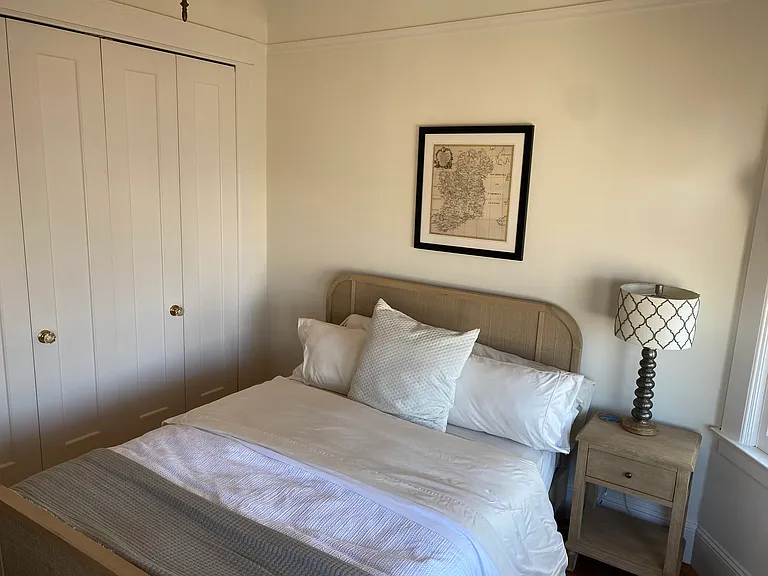 2158 Filbert St — Photo 10