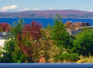 812 Lakeview Rdg UNIT 75, Petoskey, MI 49770