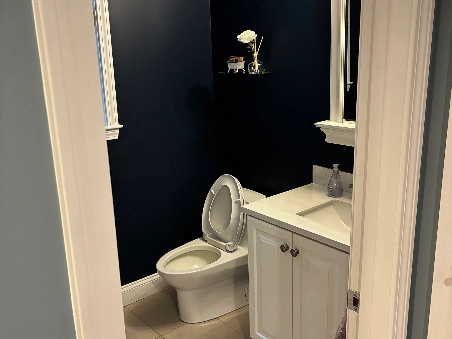 3 bed, 2.5 bath, 1820 sqft, $4,200 — Photo 4