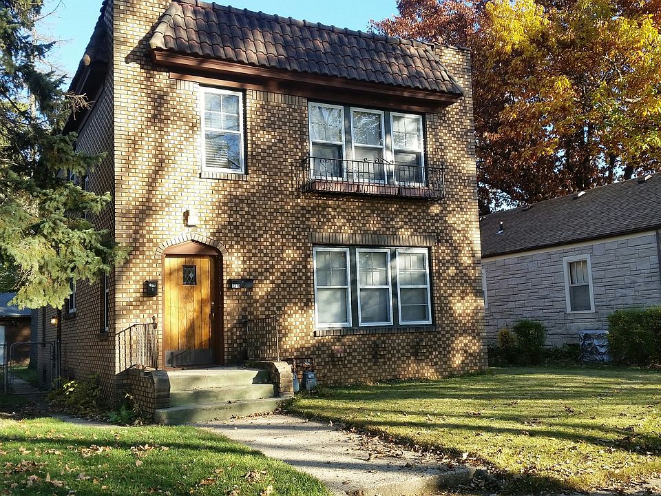 1st image of 2213 Hancock St