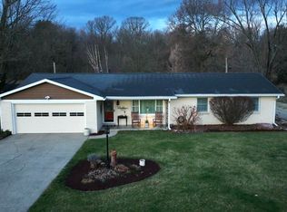 1803 Woodlawn Dr, Washington, IN 47501
