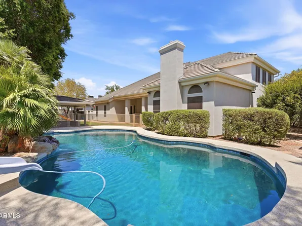 302 S TUCANA Court, Gilbert, AZ 85296