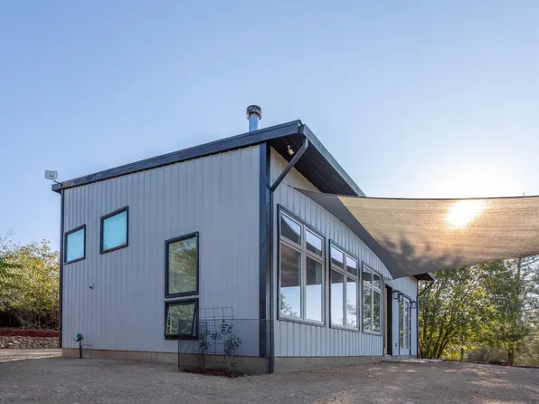 24777 Backbone Rd, Redding, CA 96008