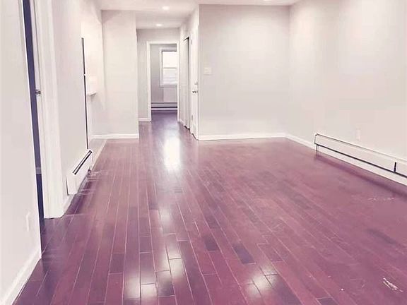 4th image of 3-12 127th St #2