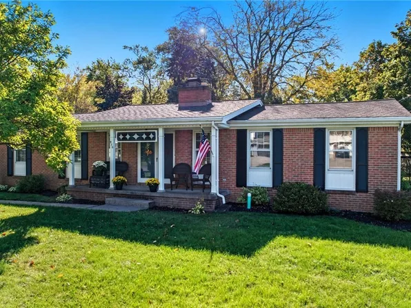 370 Howard Dr, Youngstown, NY 14174