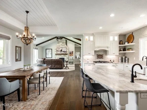 900 S Price Farm Ct, Midway, UT 84049