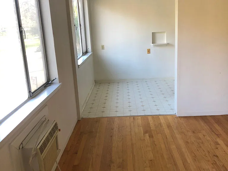1836 Sutterville Rd #OA4 — Photo 3