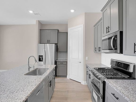 6th image of this home