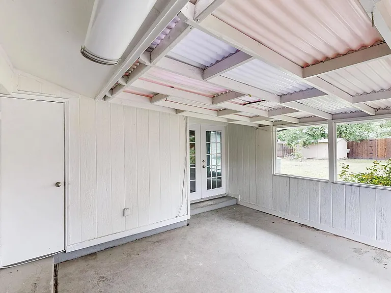 3264 Northaven Rd — Photo 27