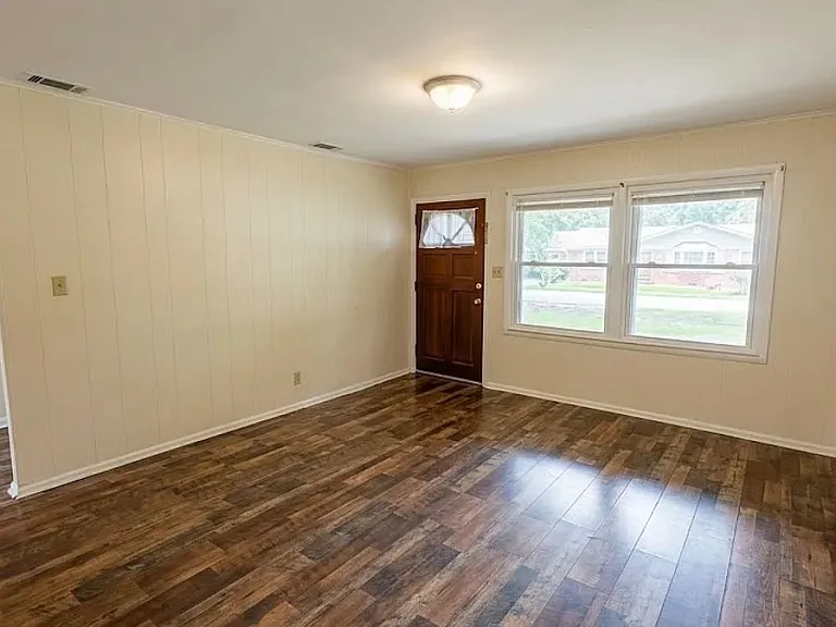 66 First Coleman Rd — Photo 4