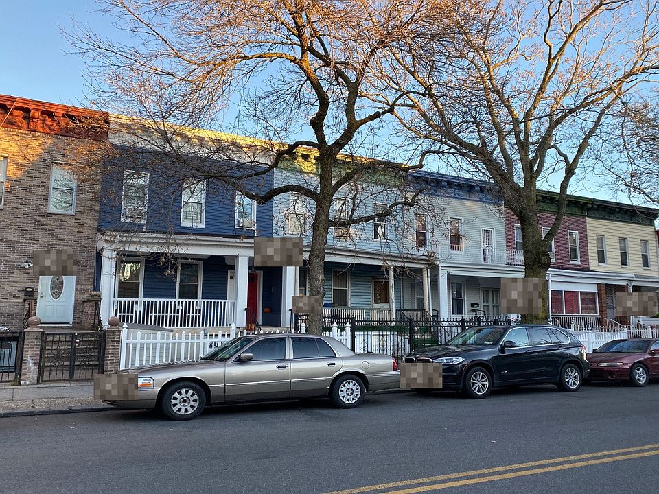 2nd image of 1233 New York Ave