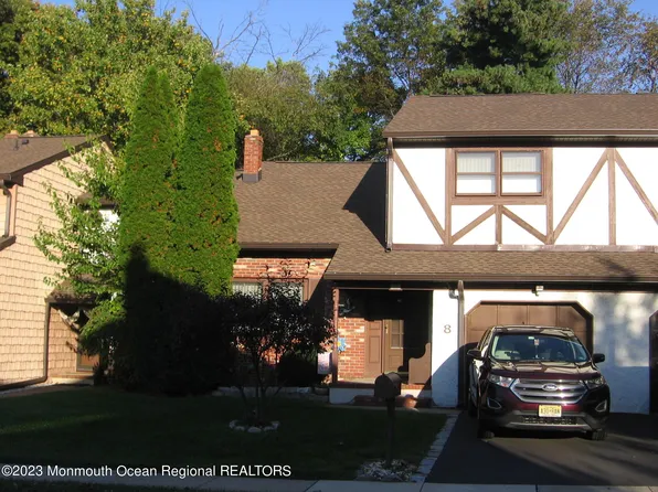 8 Winsor Court, Sayreville, NJ 08872