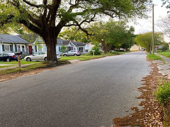4th image of 362 Adler Ave