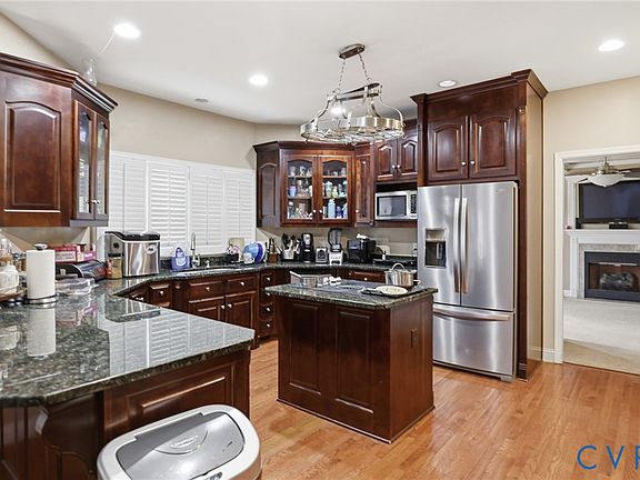 4th image of 4510 Bell Rd