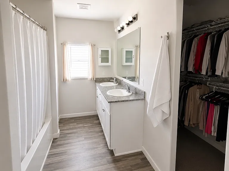 124 W Bobcat Pl — Photo 10