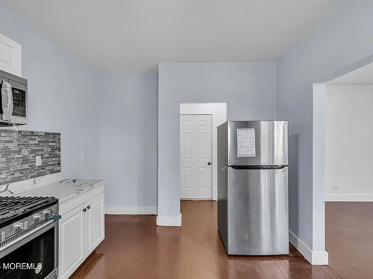 922 4th Ave #2B — Photo 12