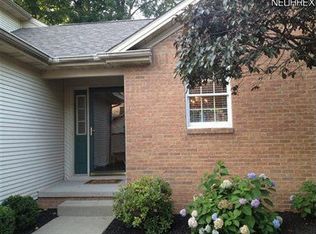 211 Talsman Dr UNIT 2, Canfield, OH