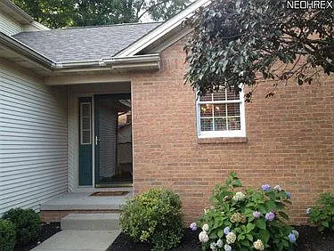 211 Talsman Dr Unit 2 photo 1