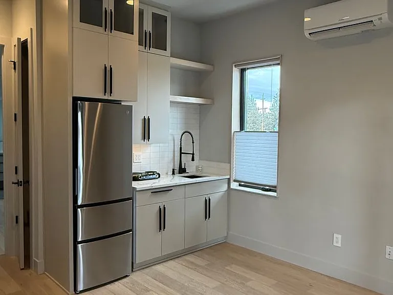 61583 SW Riverwalk Ln #2 — Photo 5