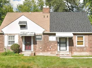 19219 Moross Rd, Grosse Pointe, MI 48224