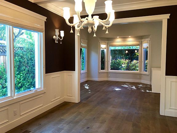 3rd image of 2111 Manzanita Ave