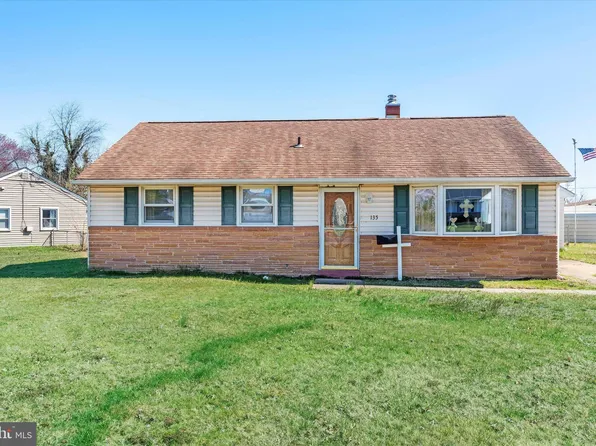 135 Festone Ave, New Castle, DE 19720