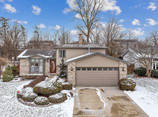 731 Rosanne St, Lockport, IL 60441
