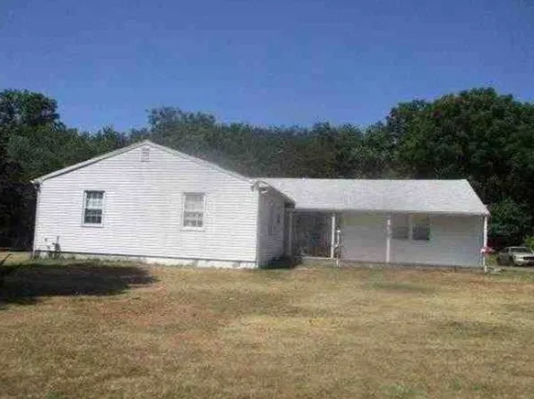24 Vickers Ave, Bridgeton, NJ 08302