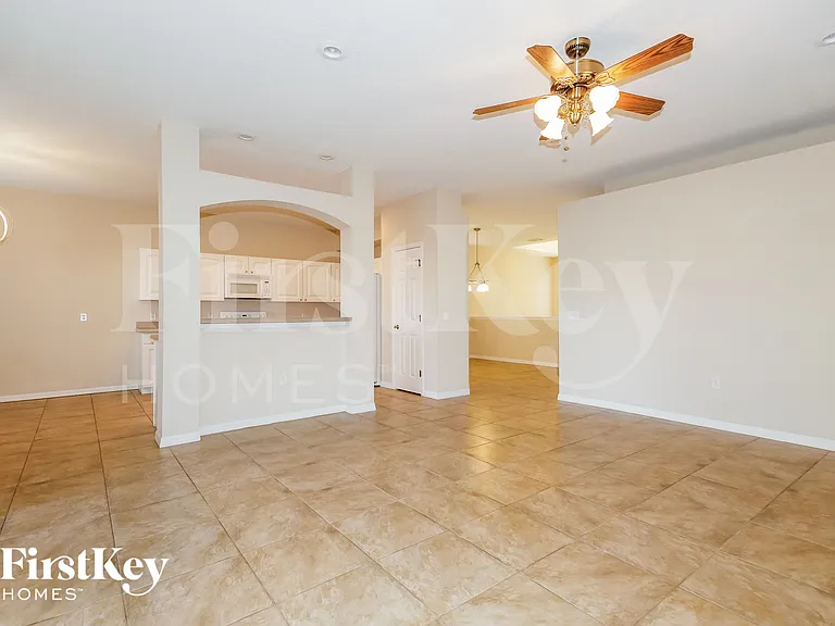 6850 Eagle Ridge Loop — Photo 3