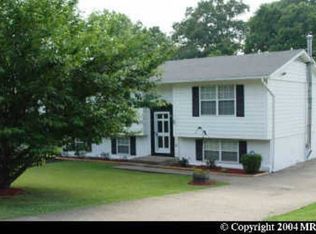 214 Oakridge Dr, Stafford, VA 22556