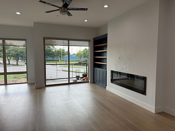 3rd image of 2620 Valley View Ln Unit 103