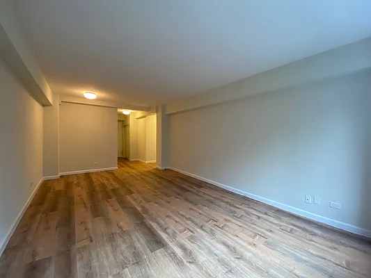 Rented by Stonehenge NYC LLC | media 17