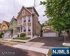 10 Westcott St
