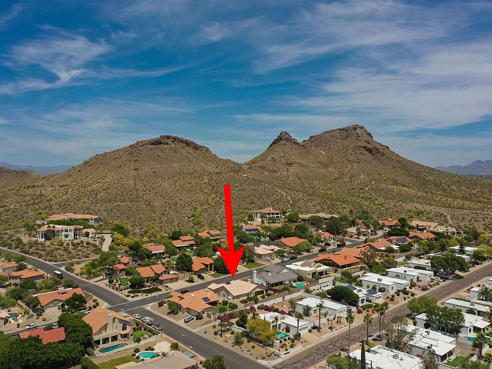 1st image of 1207 E Seminole Dr