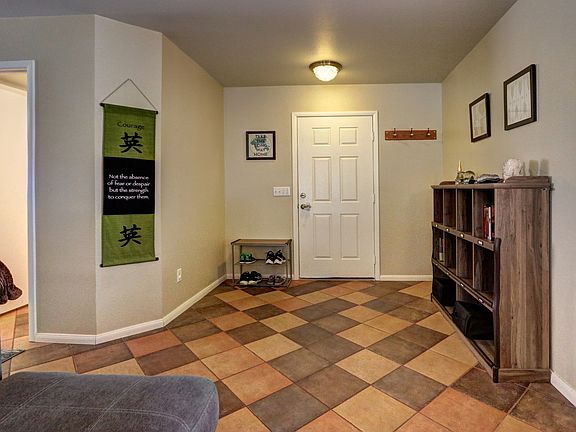 2nd image of 7924 Willow Pines Pl